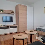 Dida Jakov Apartamento