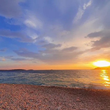 Dida Jakov Apartamento