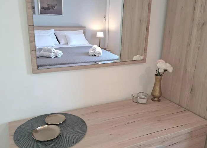 Dida Jakov Apartman Primošten